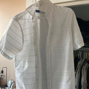 Old Navy short sleeve Shirt